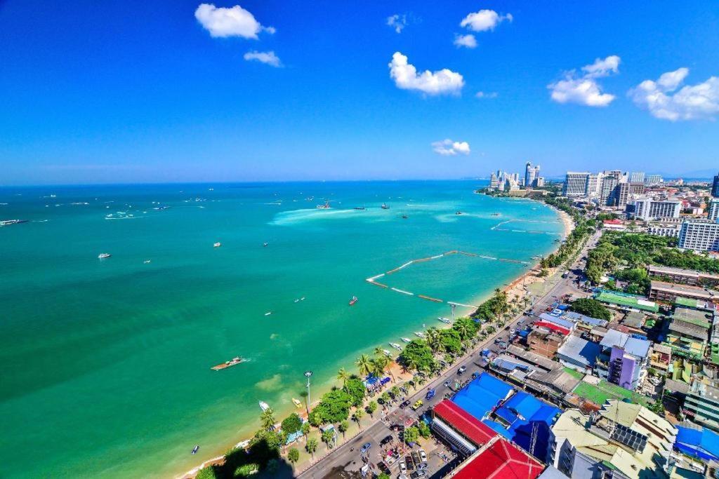 OYO 75327 Diyana Residence Pattaya Dış mekan fotoğraf